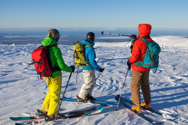 groupe de skieurs